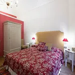 Your Bed & Breakfast 4*